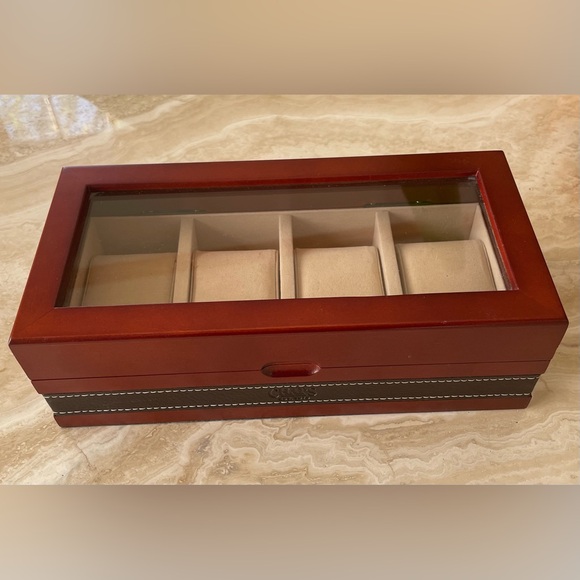 Chaps Elegant Wooden 4 slot Watch Box with Glass Lid & 3 Watches - Picture 4 of 16
